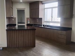 Cho thuê cc ngọc lan q7, 135m2 3pn 2wc nội thất cơ bản, 13tr/tháng  0937 961 *** thảo