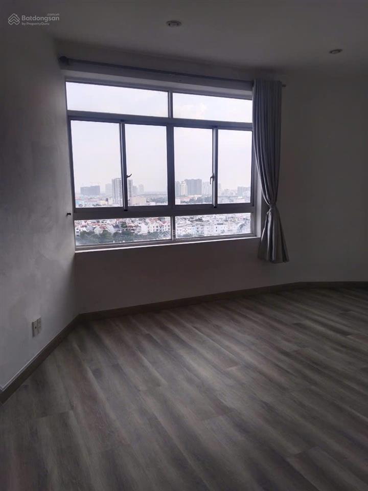 Cho thuê cc ngọc lan q7, 135m2 3pn 2wc nội thất cơ bản, 13tr/tháng  0937 961 *** thảo