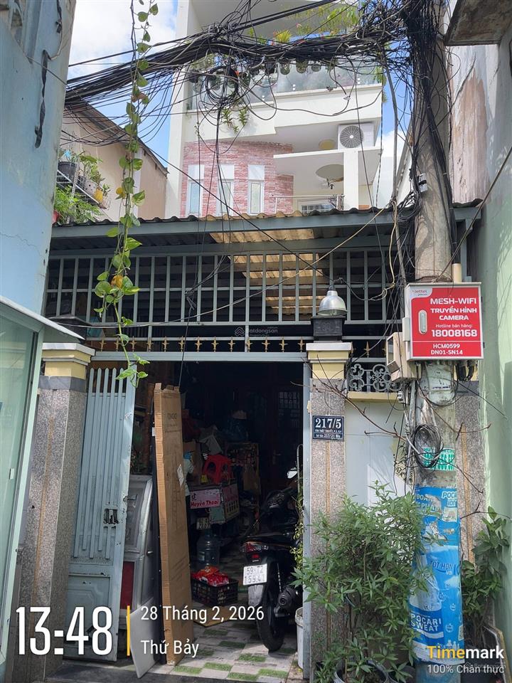 Bán nhà ngang 4m hẻm 1/ kdc hh tôn thất thuyết p3 q4