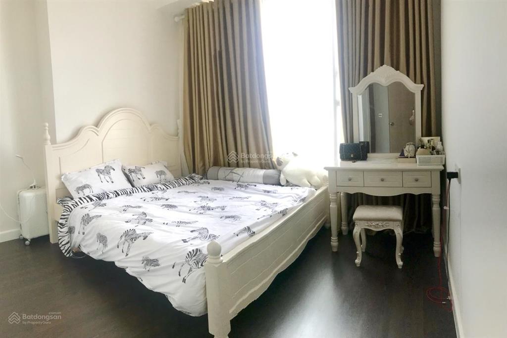 Cho thuê gấp cc river gate, đ.bến vân đồn, p.6, q.4, hcm, 21 triệu, 75m2.   0906 378 ***