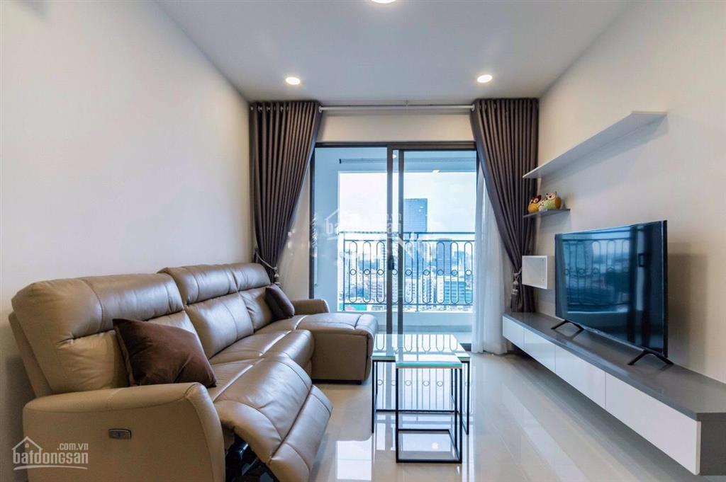 Cần cho thuê gấp căn hộ 2pn, saigon royal, lầu cao, giá 18 triệu/tháng.  0906 378 ***