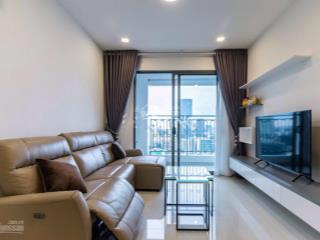 Cần cho thuê gấp căn hộ 2pn, saigon royal, lầu cao, giá 18 triệu/tháng.  0906 378 ***