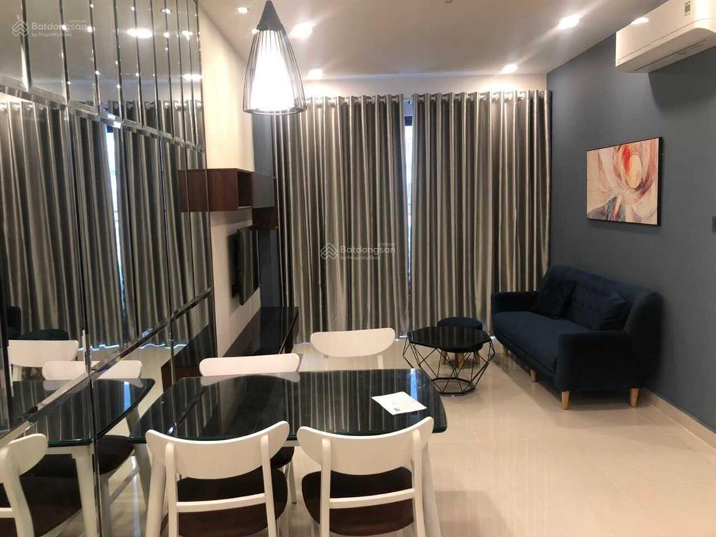 Cần bán gấp căn saigon royal 82m2, view hồ bơi, đủ nội thất, giá chỉ 9 tỷ đồng.  0906 378 ***