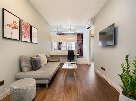 Cần bán gấp officetel saigon royal 1 phòng ngủ riêng 50m2, giá 5.1 tỷ.  thùy 0906 378 ***