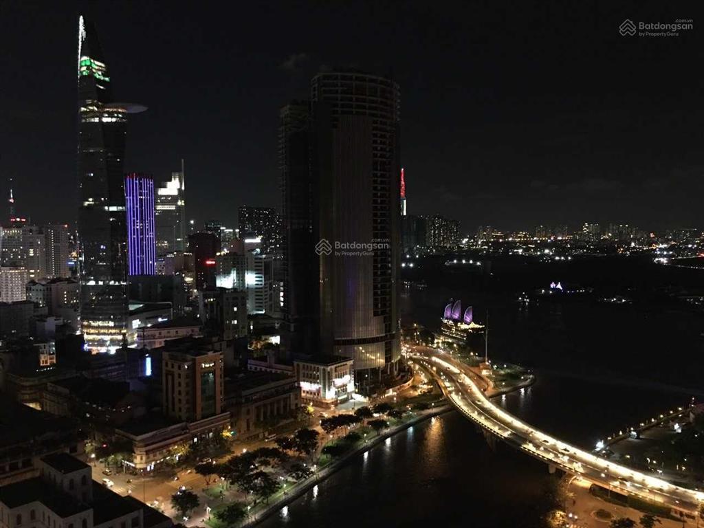 Cho thuê căn hộ saigon royal, 2pn, view sông, giá 26 triệu.  0906 378 ***