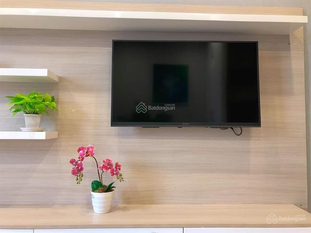 Cần bán gấp officetel rivergate, 32 m2, nhà full nội thất giá 3,4 tỷ.  0906 378 ***