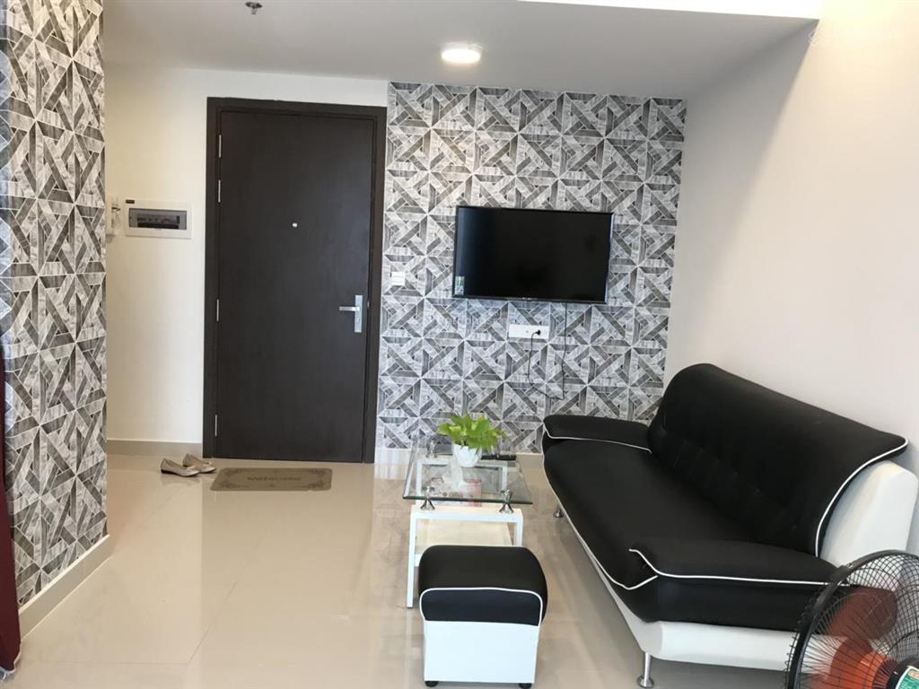 Cần cho thuê saigon royal 40m2, nhà đủ nội thất, giá 14 triệu/tháng.  0906 378 ***