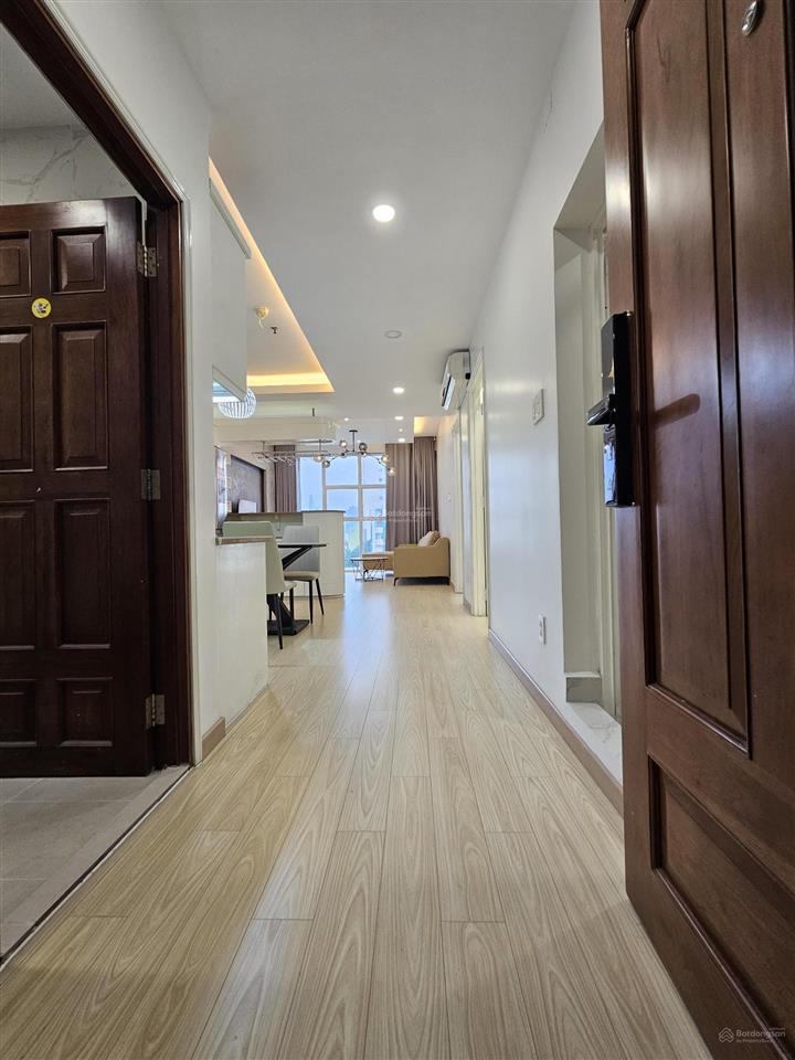 Cần bán gấp chung cư khánh hội 3 2pn2wc 77m² giá 5.83 tỷ full nội thất đẹp nhà mới view sông