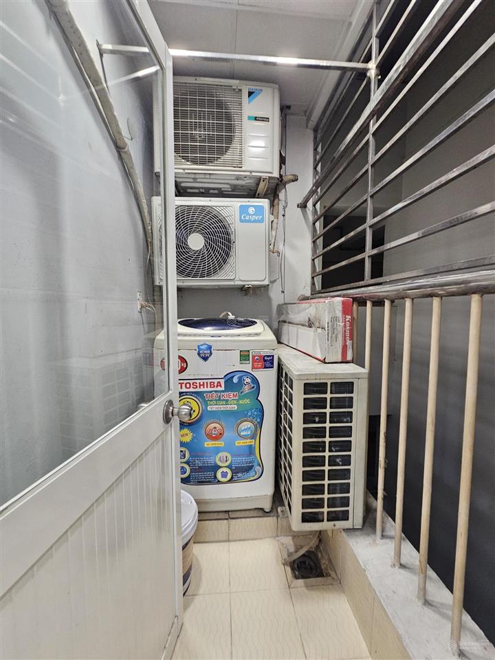 Cần bán gấp giảm sâu khánh hội 3 2pn2wc 77m² giá 5,4 tỷ full nội thất đẹp nhà mới view sông