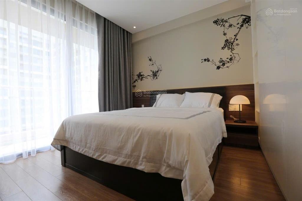 Cho thuê rẻ căn hộ the gold view 3 phòng ngủ 117m2 nhà mới 100% view sông giá 20 tr  0902 610 ***