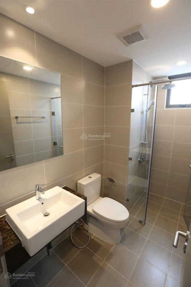 Cho thuê rẻ căn hộ the gold view 3 phòng ngủ 117m2 nhà mới 100% view sông giá 20 tr  0902 610 ***