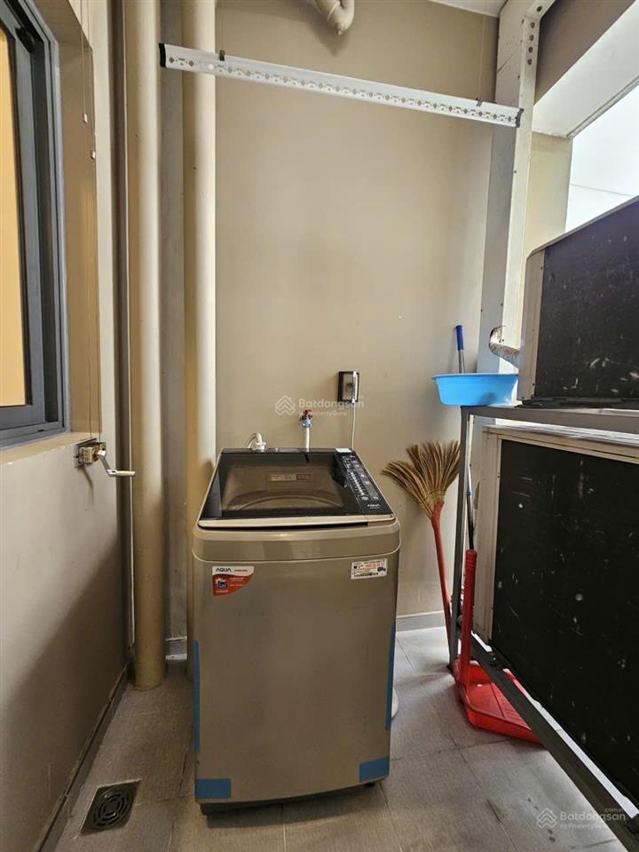 Bán căn hộ 2pn 1wc 65m2 full nội thất gold view giá 5,15 tỷ view sông, sh lâu dài  0902 610 ***