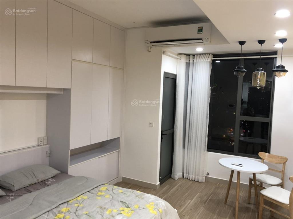 Cần bán căn studio river gate 30m2, full nội thất cao cấp, giá 2tỷ820,  xem nhà 0902 687 ***