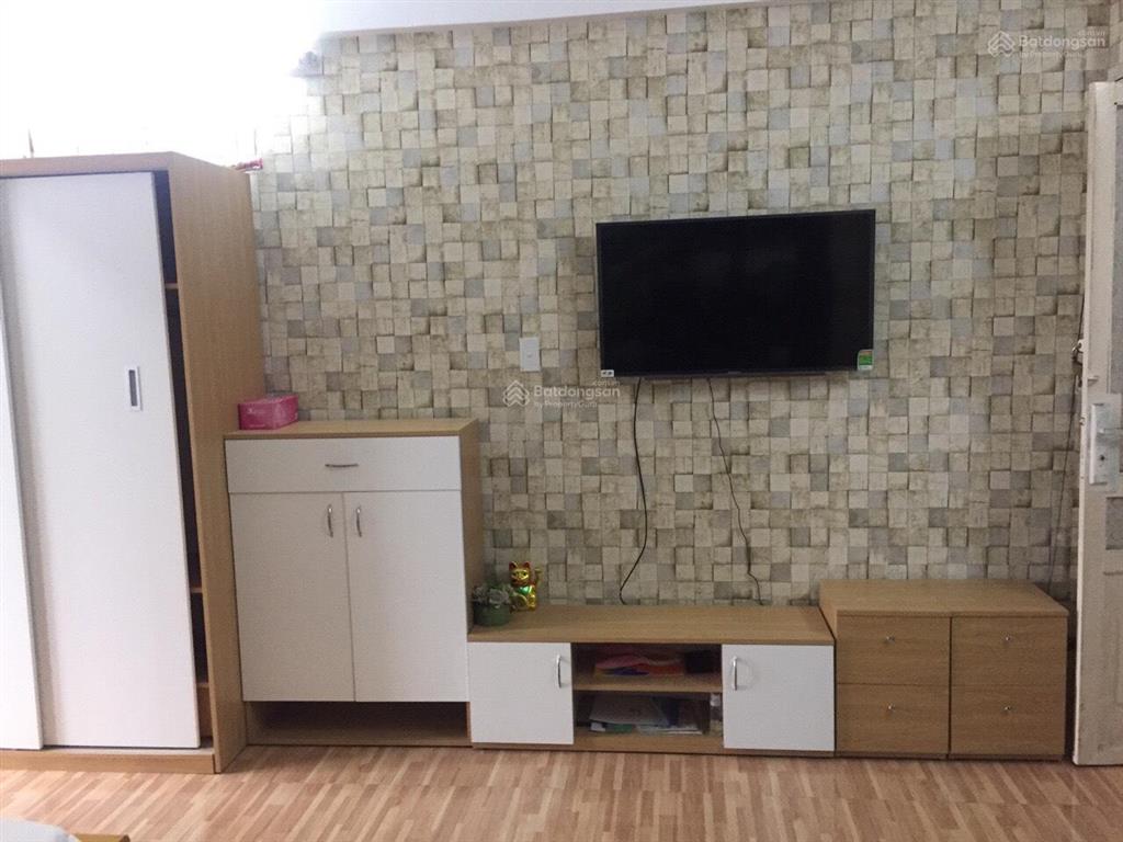 Cho thuê căn studio, dt 33 m2, nhà đẹp cc số 1 tôn thất thuyết p1, q4 7,5 triệu/tháng  0917 566 ***
