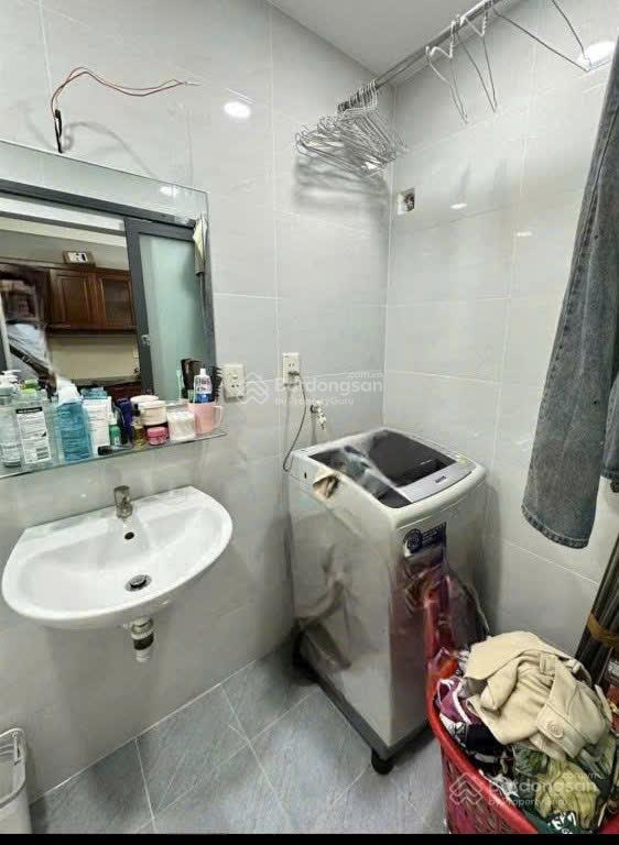 Chính chủ bán căn 1 pn 42m2. nhà đẹp, thoáng mát. 3 tỷ tỷ, sh. c thịnh zalo, đt 0917 566 ***