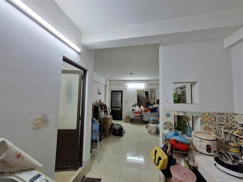 Chính chủ bán căn góc 2 pn, 1 wc, view đẹp, sáng, thoáng mát, sổ hồng. 68 m2 giá tốt 3,6 tỷ. tl