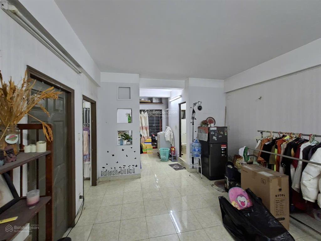 Chính chủ bán căn góc 2 pn, 1 wc, view đẹp, sáng, thoáng mát, sổ hồng. 68 m2 giá tốt 3,6 tỷ. tl