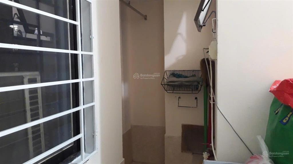 Bán căn hộ cc số 1 tôn thất thuyết p1, q4, 2 pn, 1 wc. 61 m2. lầu cao, thoáng mát sh.  0917 566 ***