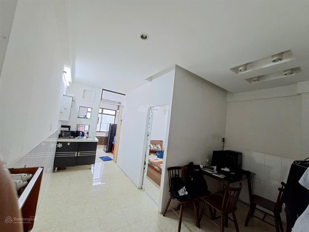 Bán căn hộ 1 pn, cc số 1 tôn thất thuyết p1, q4, 33 m2. sh.  0917 566 ***