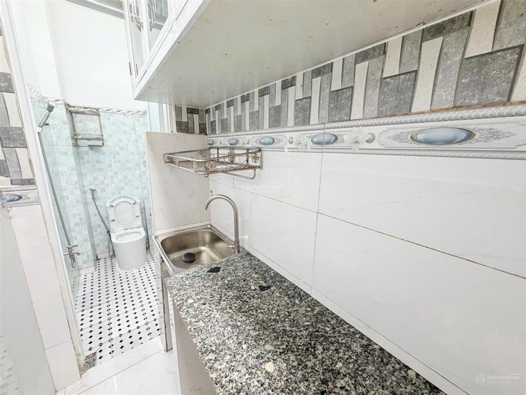 Nhà 2 tầng sát aeon tân phú, chỉ 2tỷ270, đường lớn 4m, sổ hồng riêng, không quy hoạch, giáp tân phú