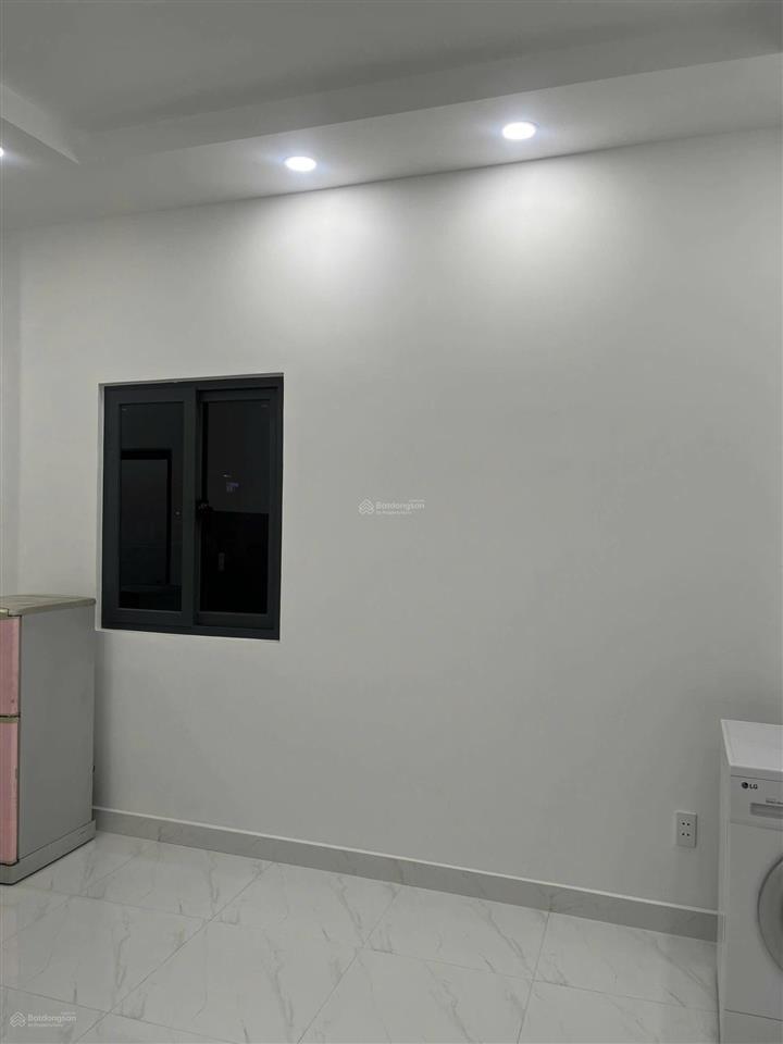 Căn hộ mini full nội thất  7tr/th  cạnh công viên làng hoa