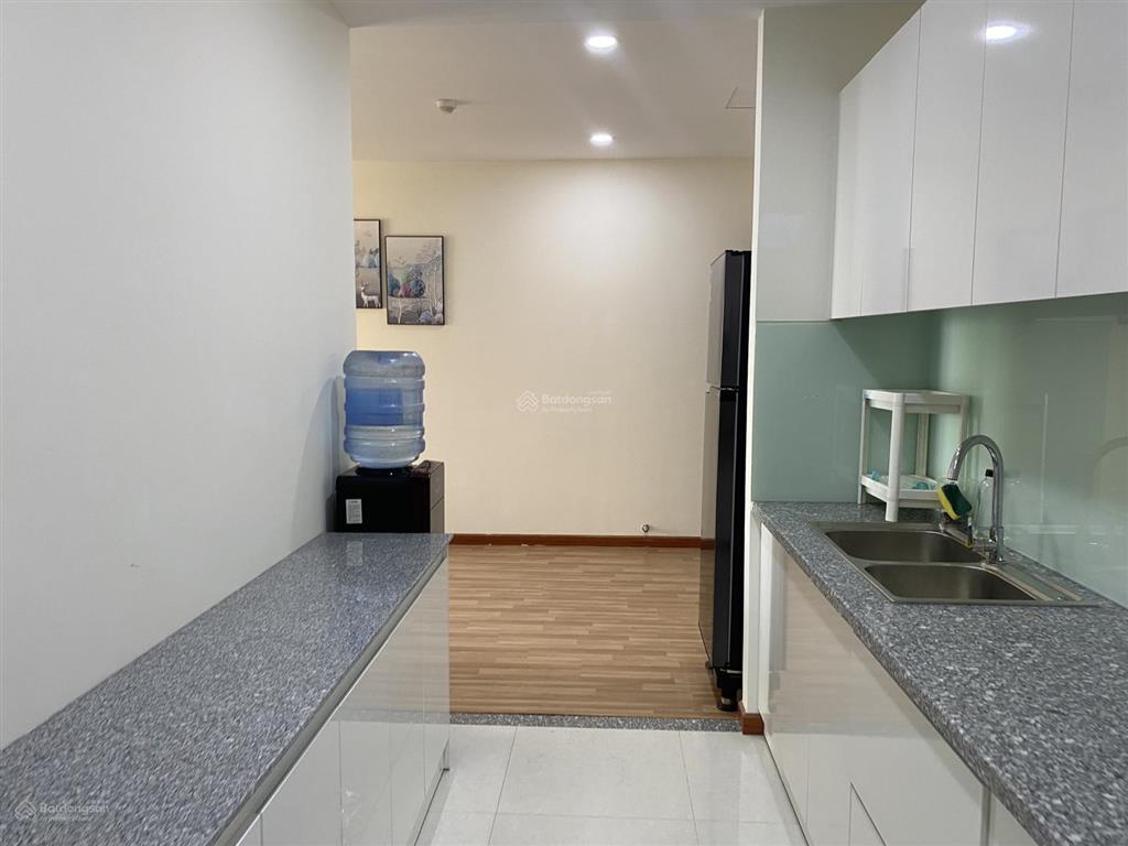 Cho thuê căn full nội thất cao cấp như hình giá 11 triệu/tháng, vào ở được liền.  0902 861 ***