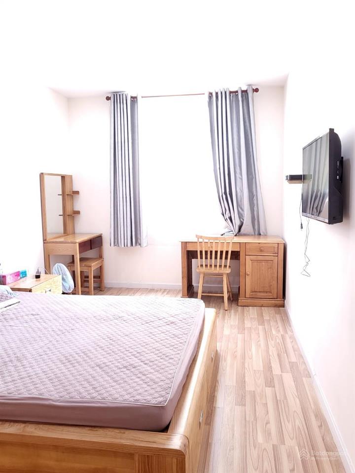 Bán cc city gate towers, 2,85 tỷ, 73m2, 2pn, 2wc, đầy đủ nội thất, đẹp!