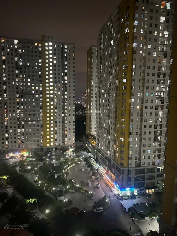 Bán căn góc chung cư carina plaza, mặt tiền đường võ văn kiệt, 3,4 tỷ, 99m2, có sổ hồng