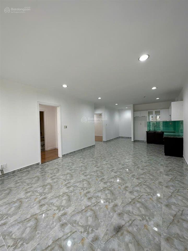 Bán căn góc b07.08 lô b, rộng 97m2, giá 3.6 tỷ có sẵn sổ hồng, nhà mới như hình.  0907 383 ***