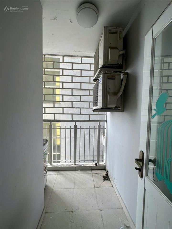 Bán căn góc lô b, rộng 99m2, giá 3.65 tỷ có sẵn sổ hồng, view võ văn kiệt.  0907 383 *** châu