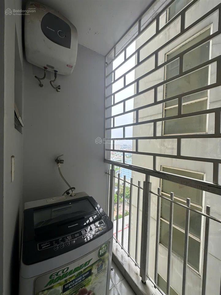 Bán căn góc lô b, rộng 99m2, giá 3.65 tỷ có sẵn sổ hồng, view võ văn kiệt.  0907 383 *** châu