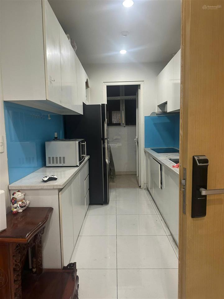 Cho thuê cc city gate towers, 11 triệu, 92m2, 3pn, 2wc, nội thất đầy đủ, hot!