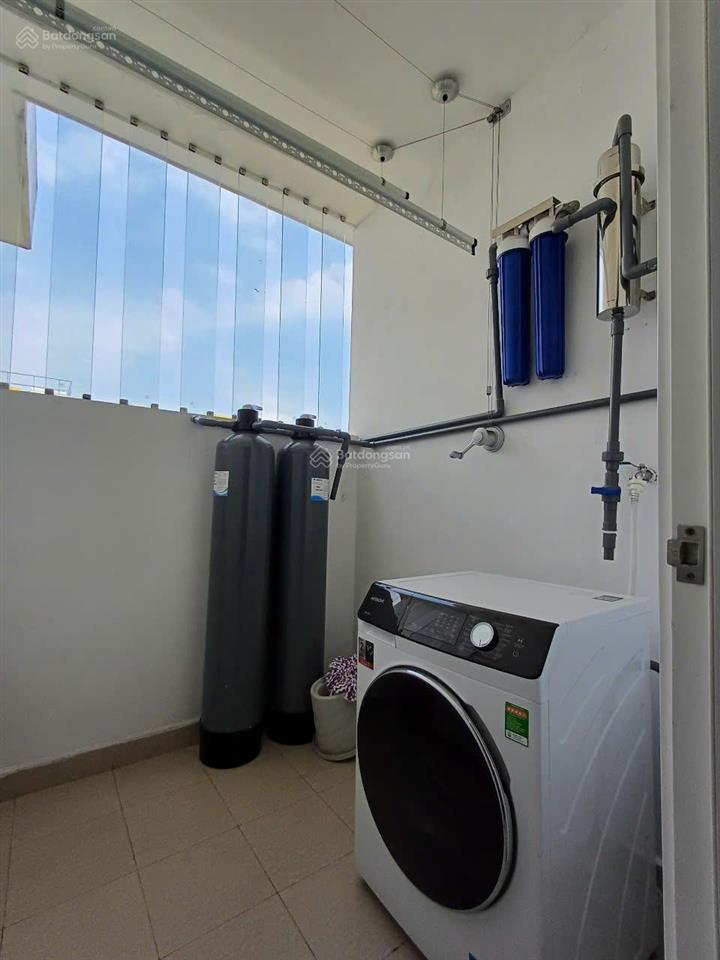 Cho thuê ch diamond riverside, 12 triệu vnd, căn góc 72m2, 2pn, 2wc có đầy đủ nội thất