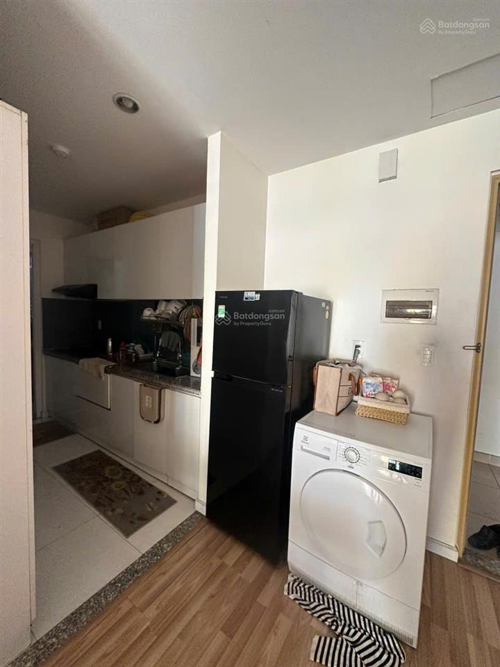 Bán căn hộ city gate, căn 2 phòng ngủ 2wc rộng 73 m², view hồ bơi có nội thất cao cấp giá 2,85 tỷ