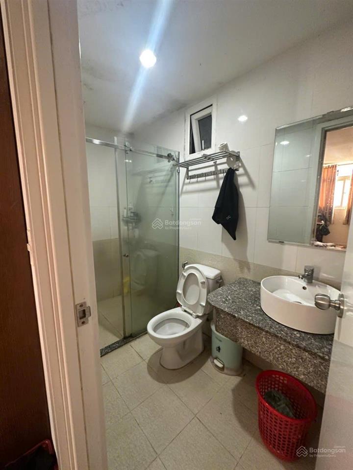 Bán căn hộ city gate, căn 2 phòng ngủ 2wc rộng 73 m², view hồ bơi có nội thất cao cấp giá 2,85 tỷ