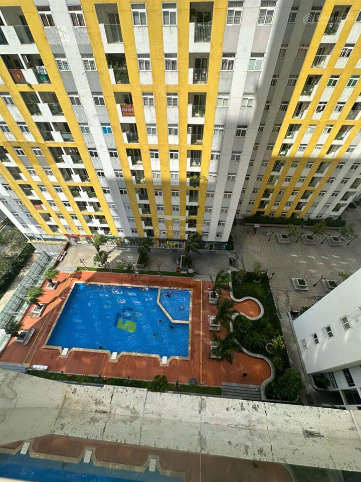 Bán căn hộ city gate, căn 2 phòng ngủ 2wc rộng 73 m², view hồ bơi có nội thất cao cấp giá 2,85 tỷ