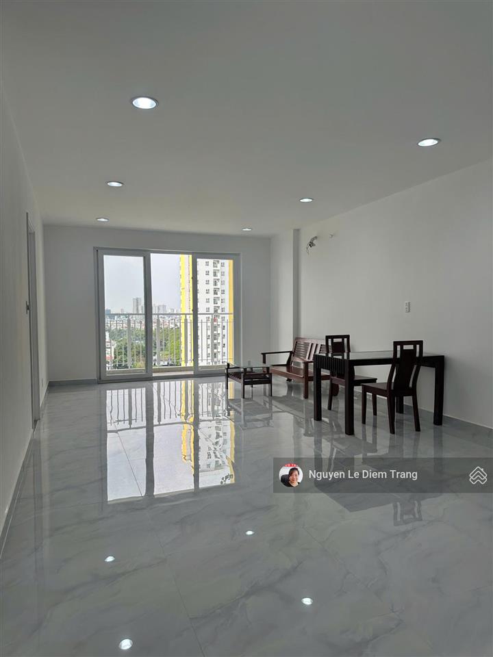 Cho thuê căn góc rộng 100m2 nhà mới như hình giá 9 triệu/tháng