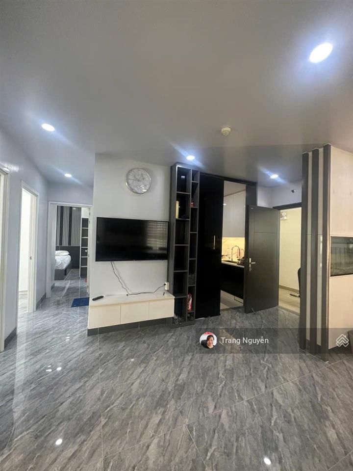Cho thuê căn hộ 3 phòng đầy đủ nội thất diamond riverside giá 14 triệu