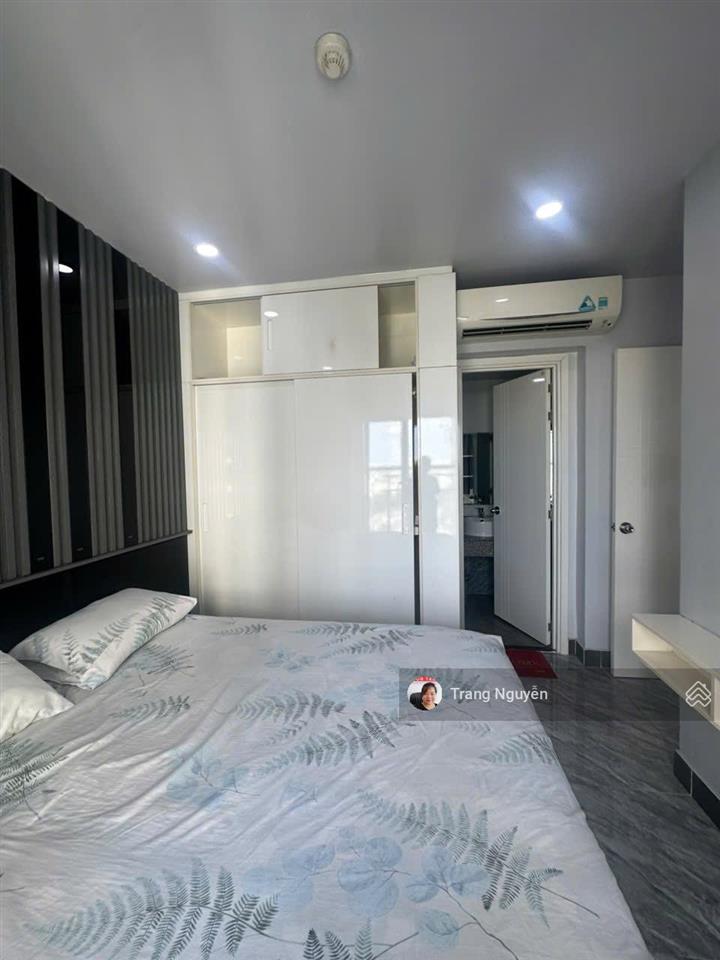 Cho thuê căn hộ 3 phòng đầy đủ nội thất diamond riverside giá 14 triệu