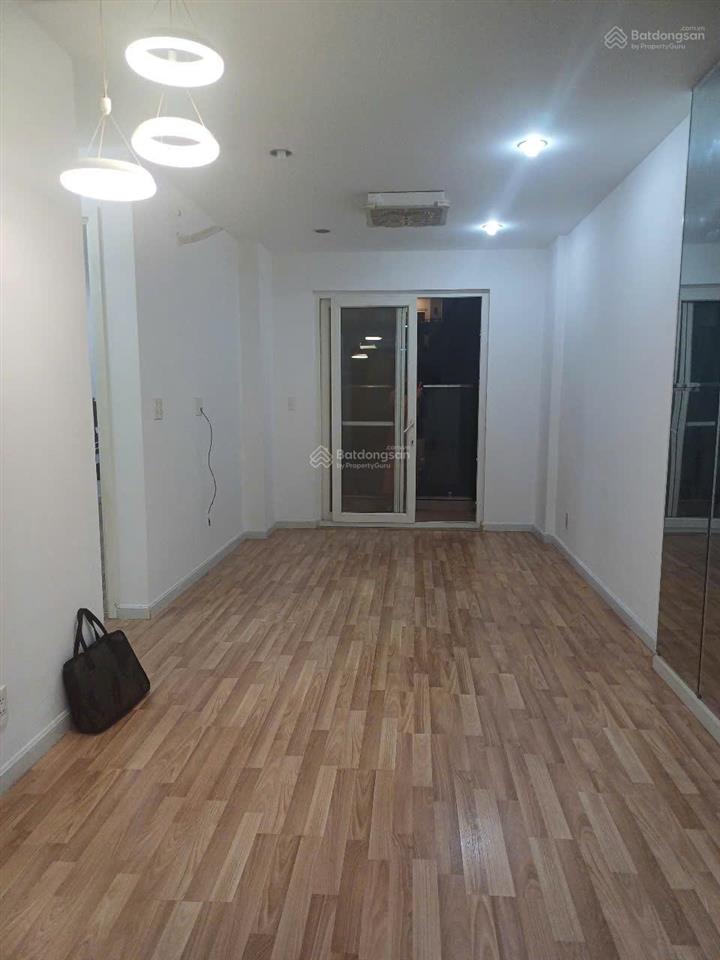 Bán căn hộ city gate towers, giá 2,8 tỷ, rộng 73m² có 2 phòng ngủ 2wc.