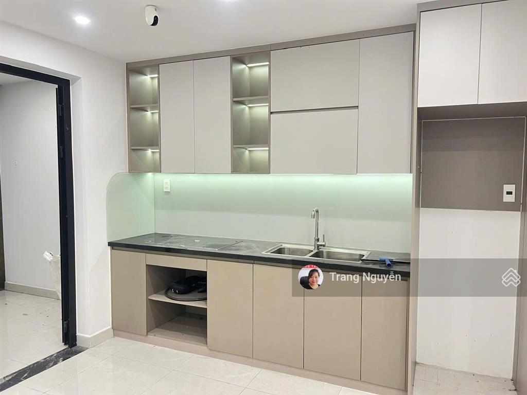 Cho thuê nhà phố 9 tr đầy đủ nội thất, cạnh chung cư carina plaza