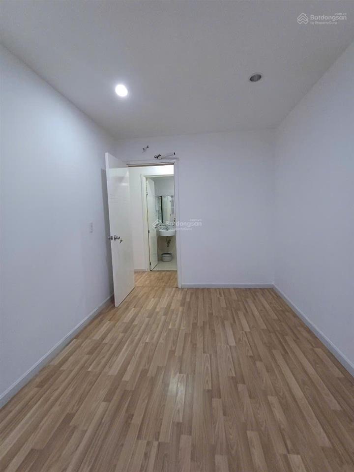 Bán căn hộ city gate towers, giá 2,8 tỷ, rộng 73m2 có 2 phòng ngủ 2wc