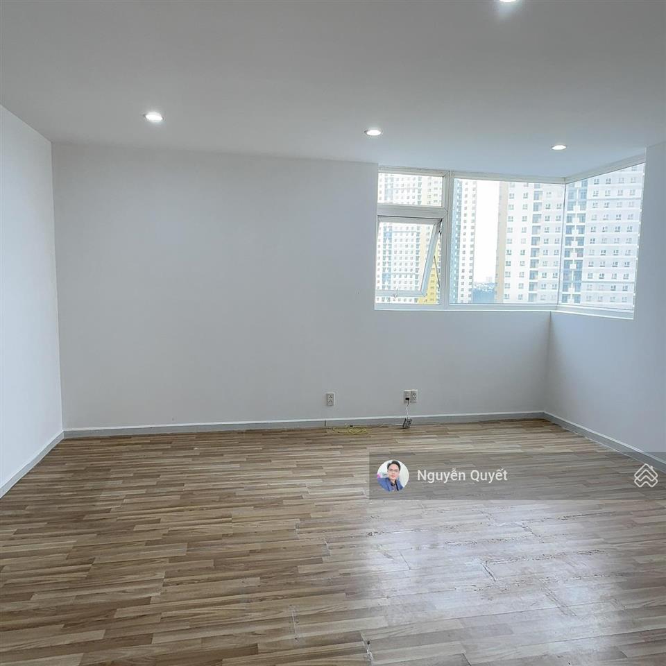 Bán gấp căn góc 3 phòng ngủ, city gate tower  view city tuyệt đẹp!