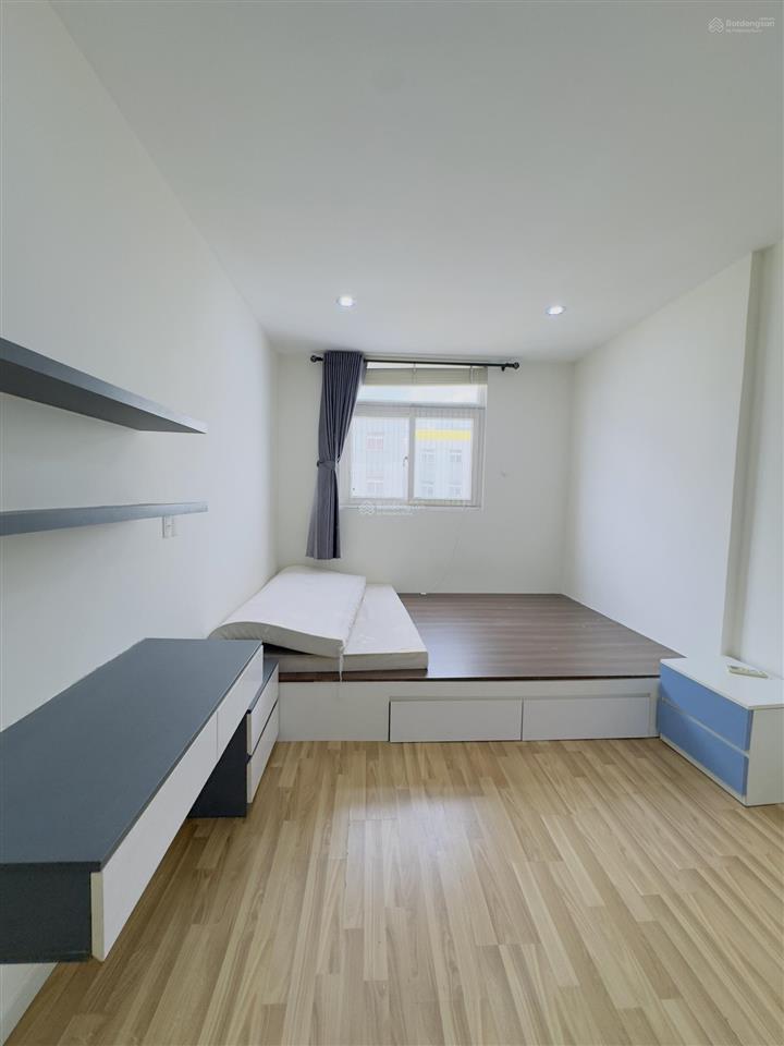 Bán cc city gate towers, 2,8 tỷ, 73m2, 2pn, 2wc, giá tốt, hot!
