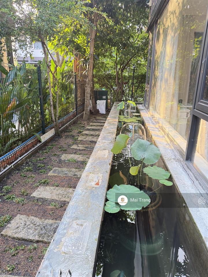 Cho thuê nhà biệt thự waterpoint, 3 pn, đầy đủ nội thất cao cấp. giá thuê 23 triệu/tháng