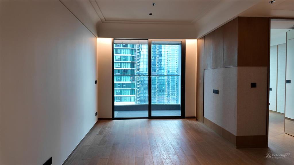 Grand marina, saigon bán căn hộ 02 phòng ngủ, nội thất cơ bản, giá 32 tỷ