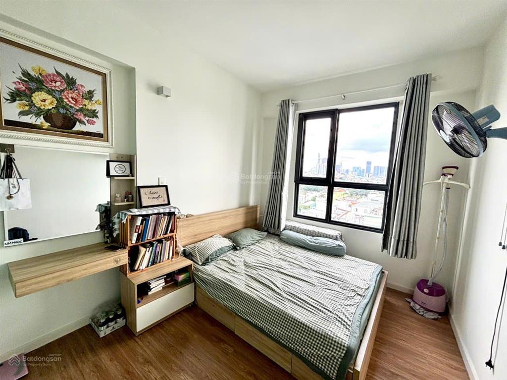 Căn hộ mone nam sài gòn, 2 phòng ngủ, 68 m2, đầy đủ nội thất, sổ hồng, 4,6 tỷ