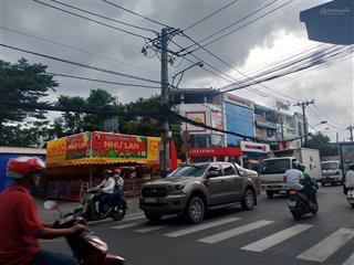 Bán căn góc 4 tầng ngay đỗ xuân hợp, sổ hồng