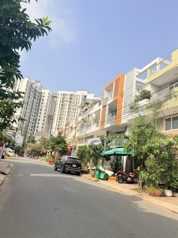 Bán đất nền dự án hưng phú 1, giá 8,3 tỷ, 90m2(5x18) phước long b, q9, hcm