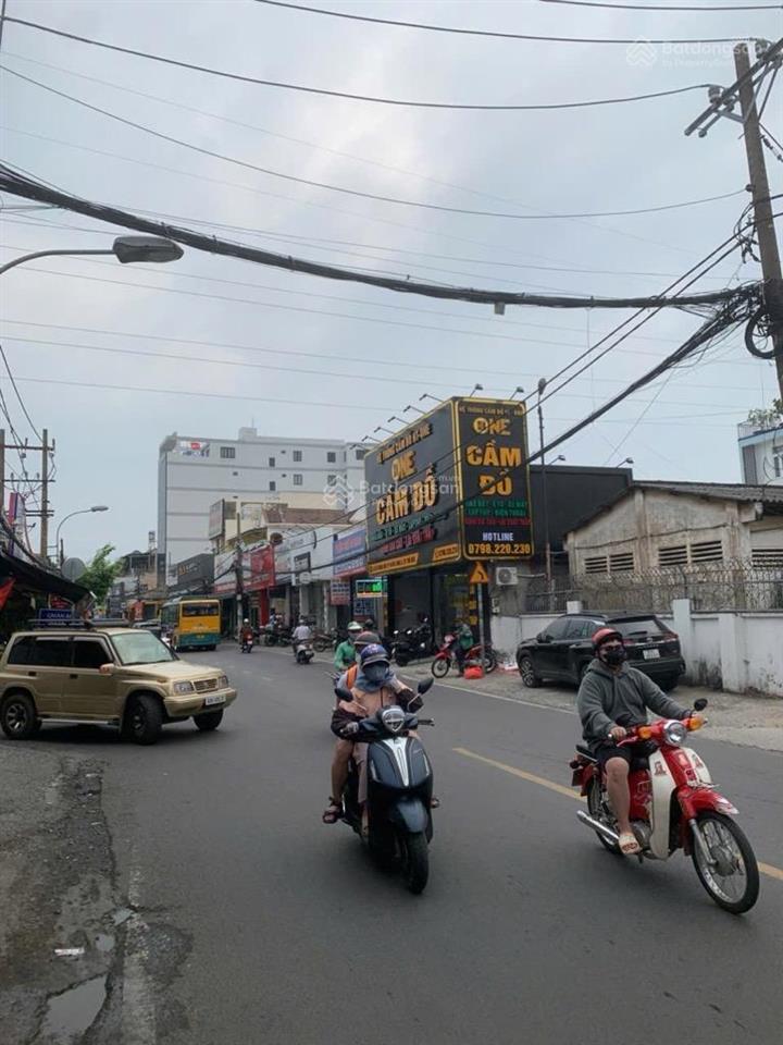 Mặt tiền đỗ xuân hợp ngay ngã tư bình thái dt 7,6x19 sổ hồng giá rẻ